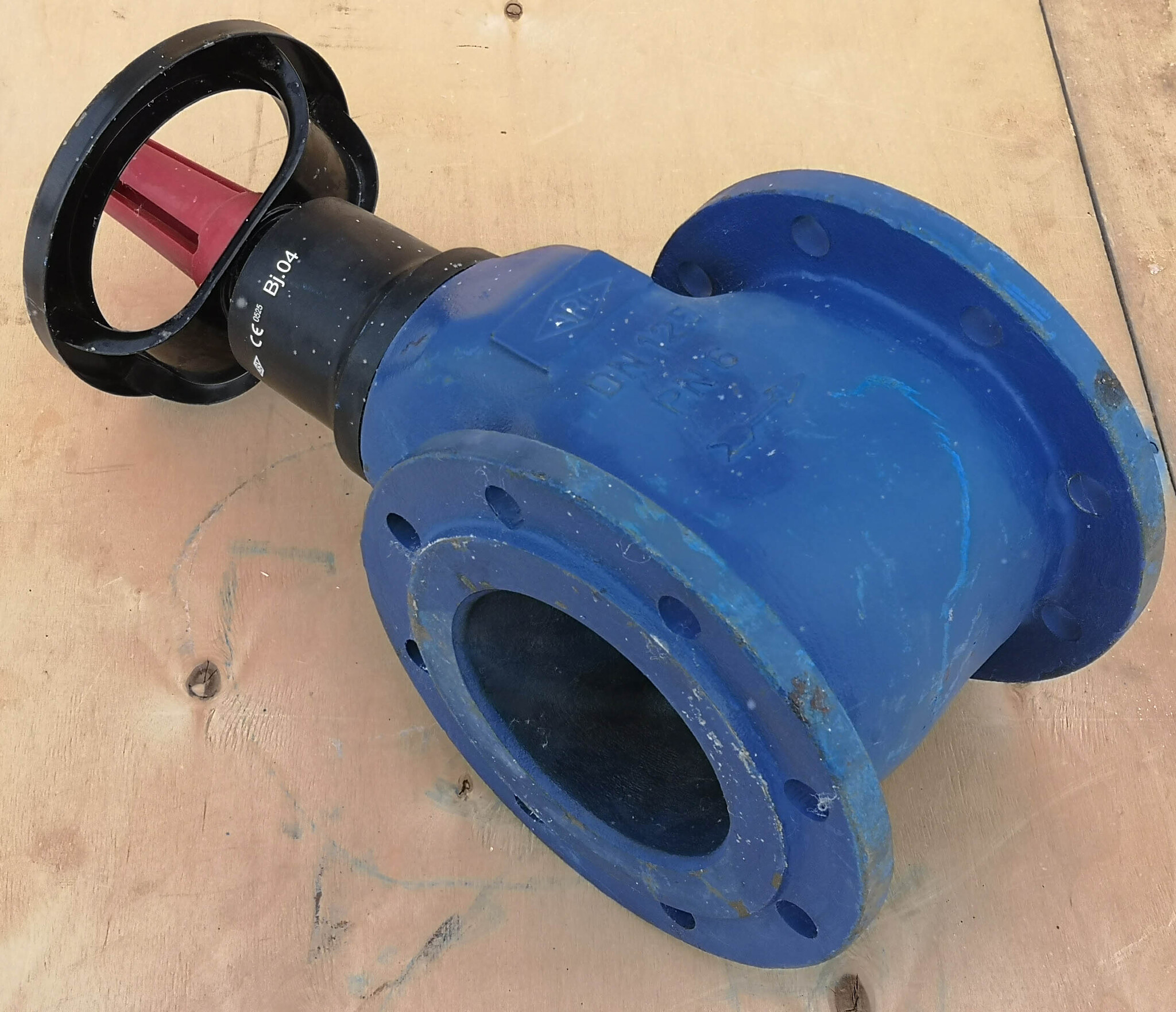 Клапан чугунный фланцевый Ari-Euro-Wedi DN125 Ду125 PN6 Fig 12.070 Ari-Armaturen GG-25