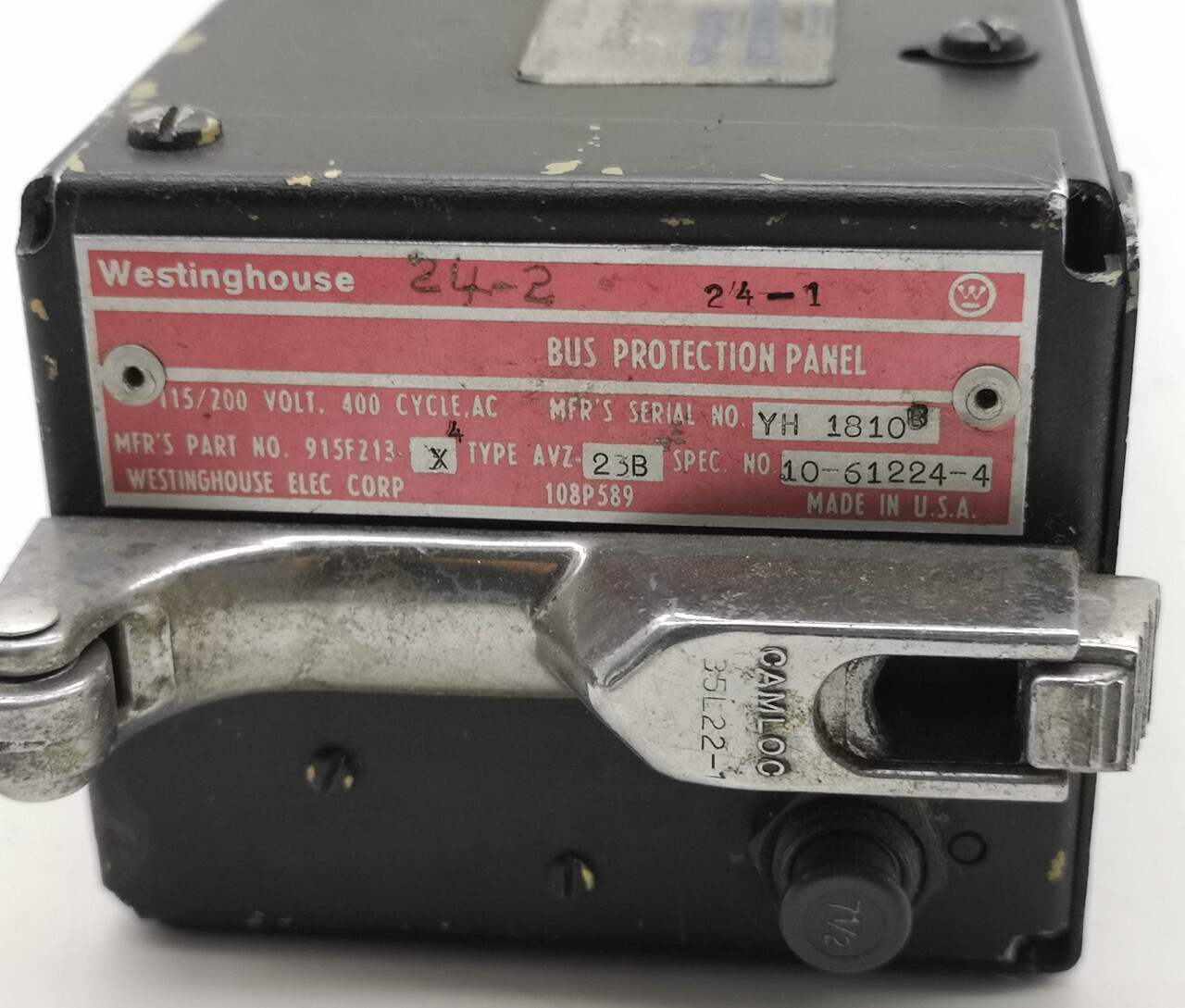 Bus protection panel  915F213-4