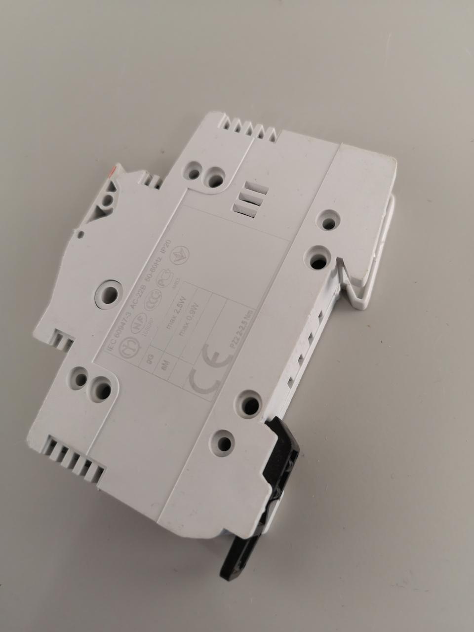 Рубильник с предохранителем ABB E91/20 2CSM200983R18