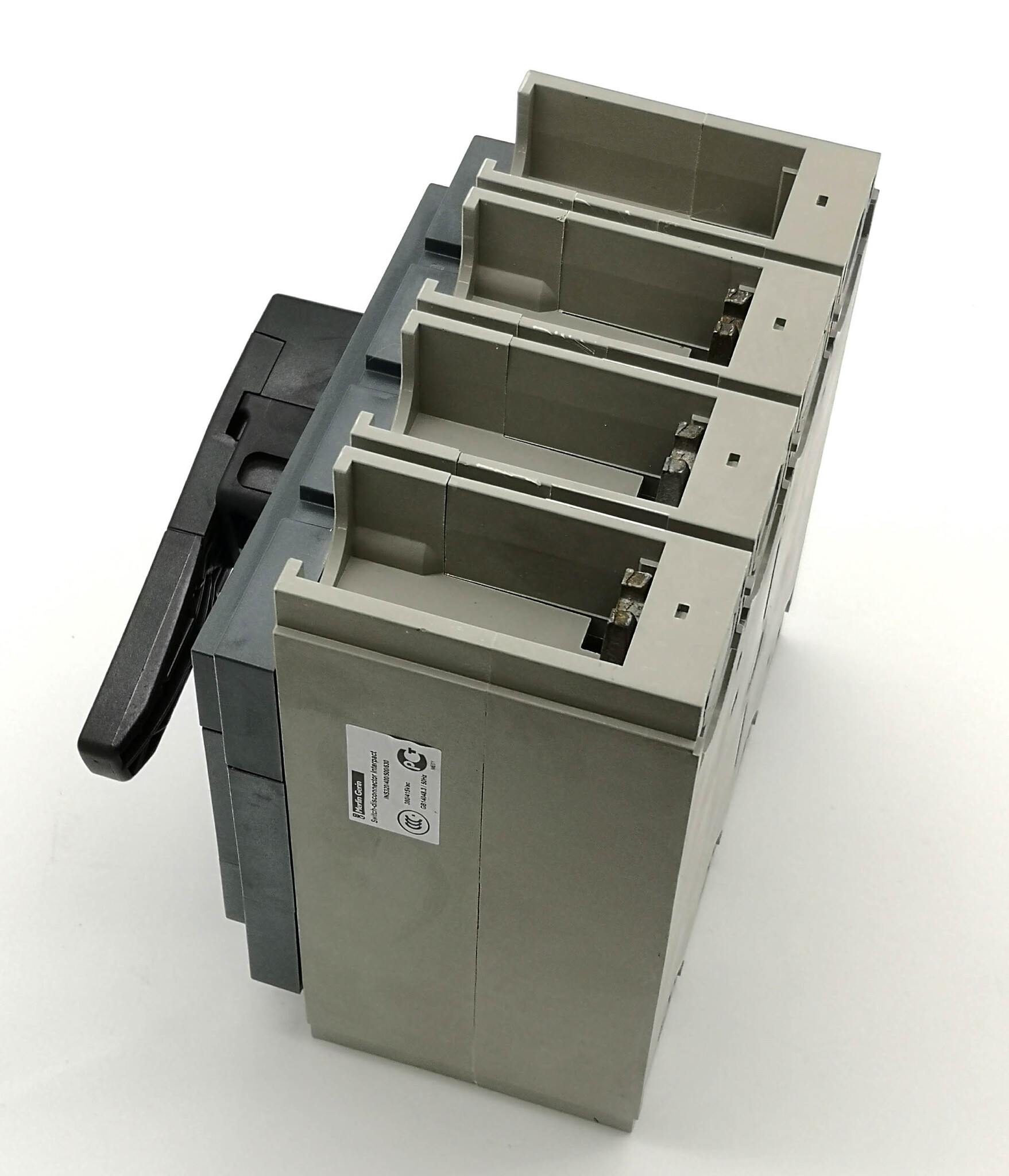 Выключатель-разъединитель Merlin Gerin 31132 500A Compact INS500 3п Schneider Electric