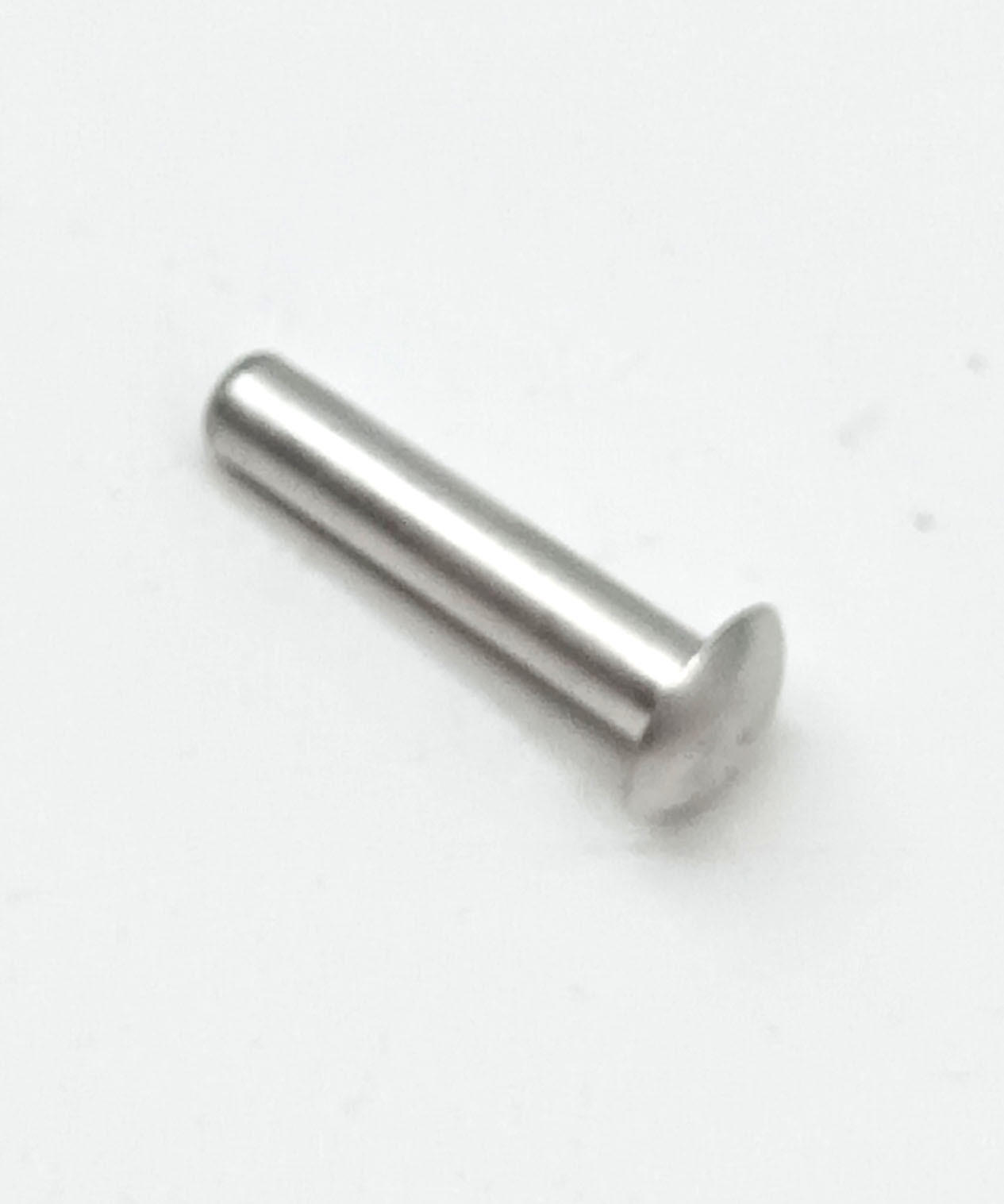 Заклепка BACR15BB4D10C