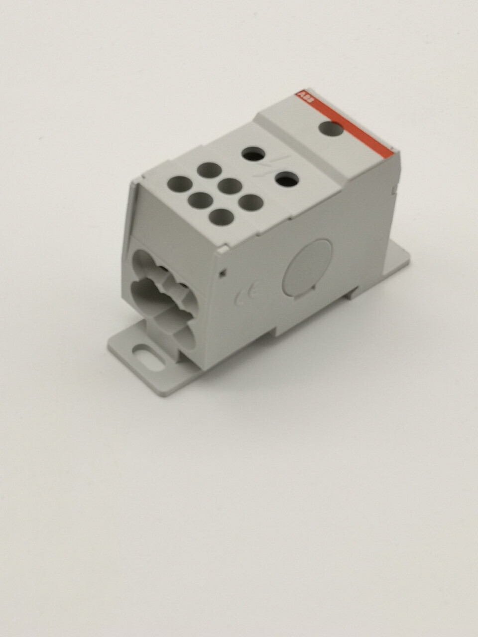 Распределительный блок ABB BRU160A Распред. блок 160A 1-полюсный,1SNA356200R2100