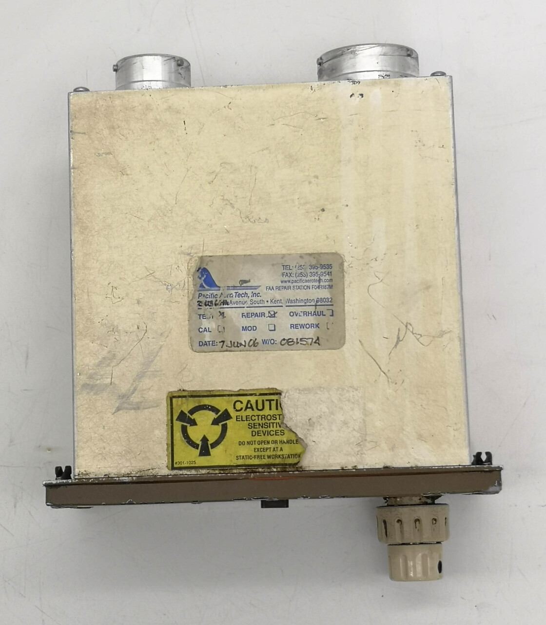 Panel assy - vhf comm control/панель всборе-управление укв связью G7406-18