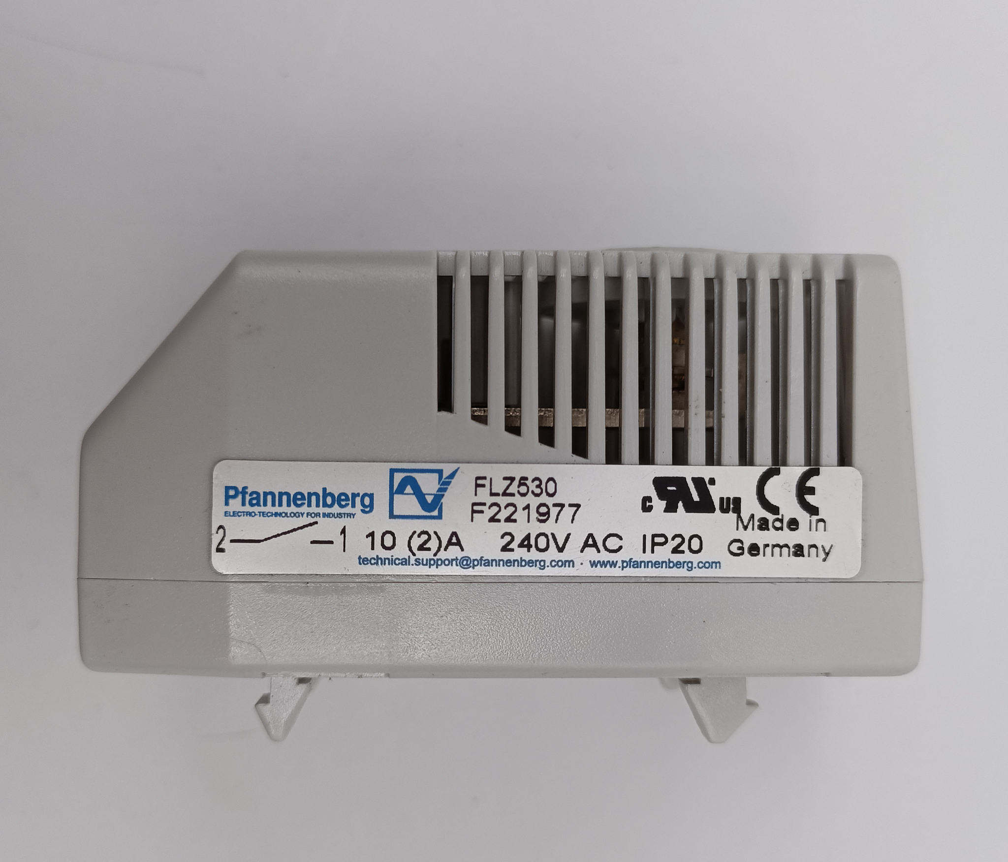 Термостат терморегулятор pfannenberg FLZ 530 (0+60 oC)-