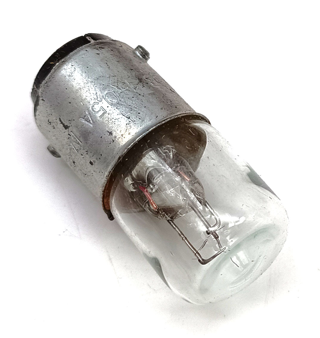 Лампа накаливания рудничная Тэлз Р 3,75-1+0,5 3,75v, 1+0,5a, B15d/18