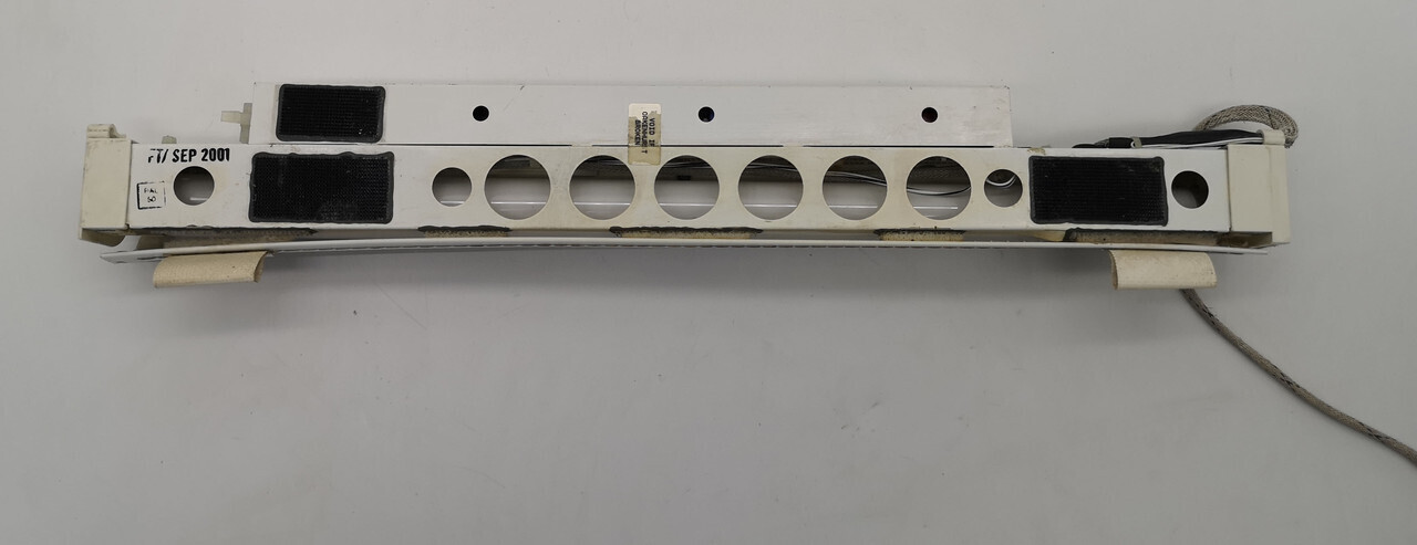 Ceiling light(лампа) unit(освещение потолка)  E709-04-001