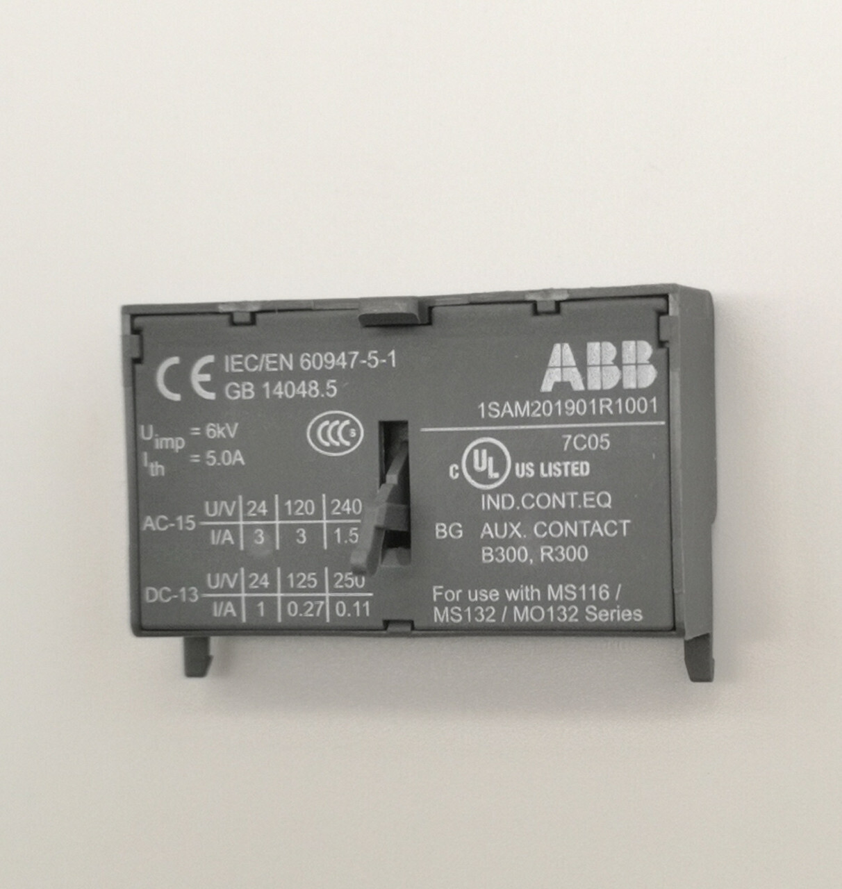 Дополнительный контакт 1НО+1НЗ, фронтальный (для MS116) ABB HKF1-11 1SAM201901R1001