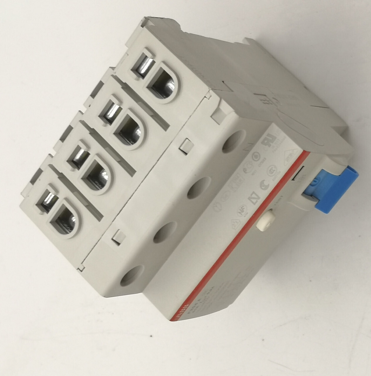 УЗО 4п. 40/0,3 А, ТИП А ABB F204 A-40/0,3 2CSF204101R3400