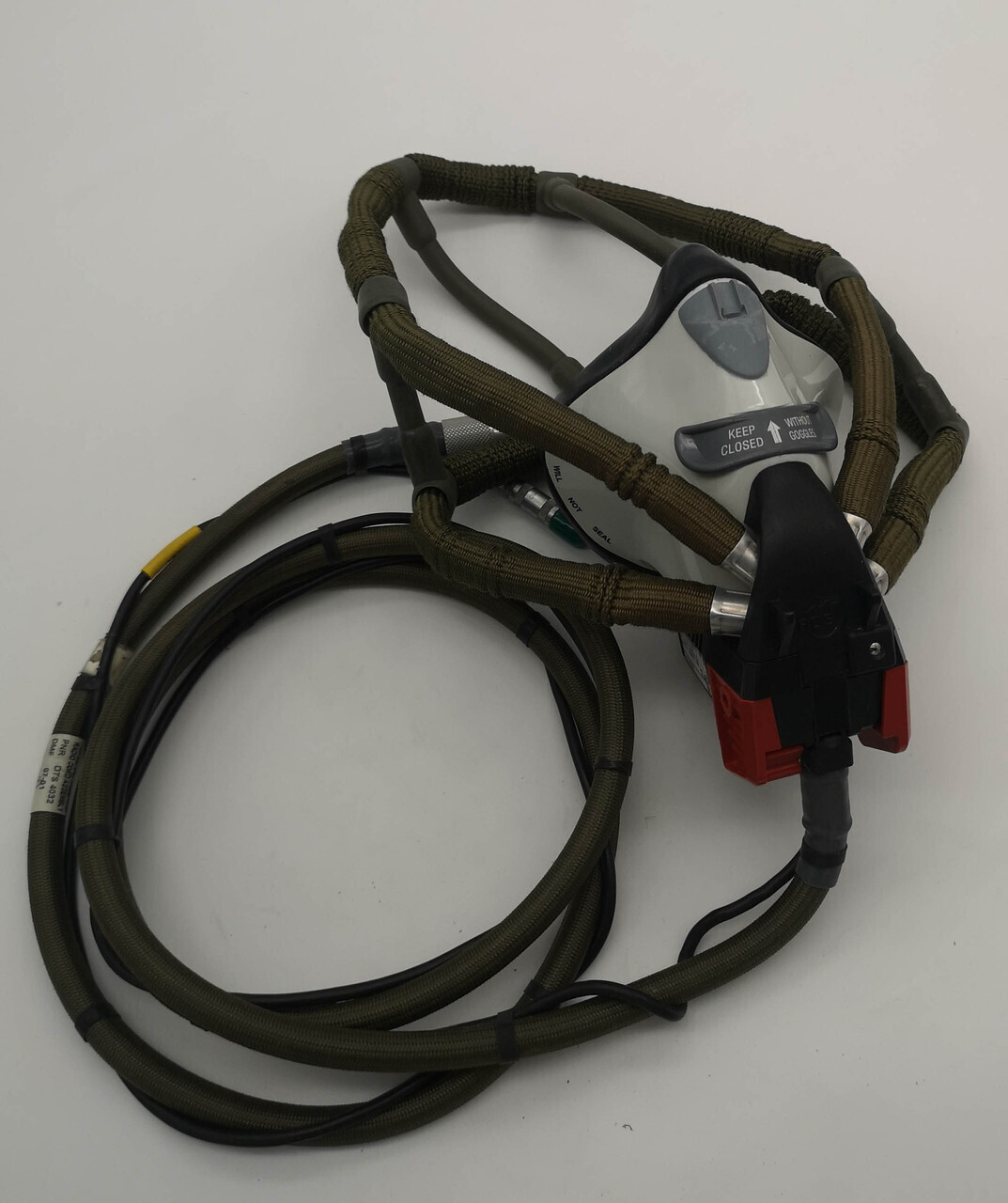 Crew oxygen mask(маска) regulator  MC10-08-109