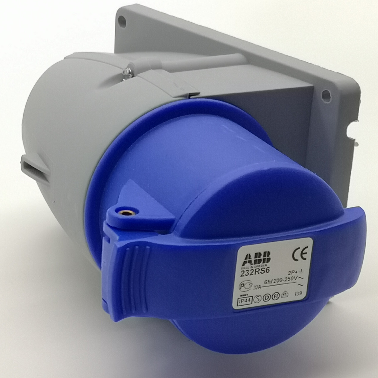 Розетка для монтажа на поверхность 32A, 2P+E, IP44, 220В ABB CEW 232 RS6 2CMA193122R1000