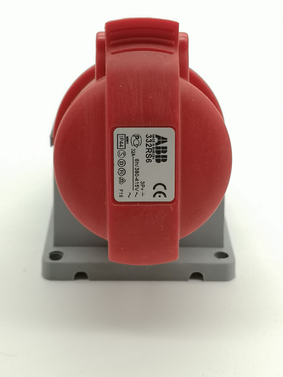 Розетка для монтажа на поверхность 32A, 3P+E, IP44, 380В ABB CEW 332 RS6 2CMA193130R1000