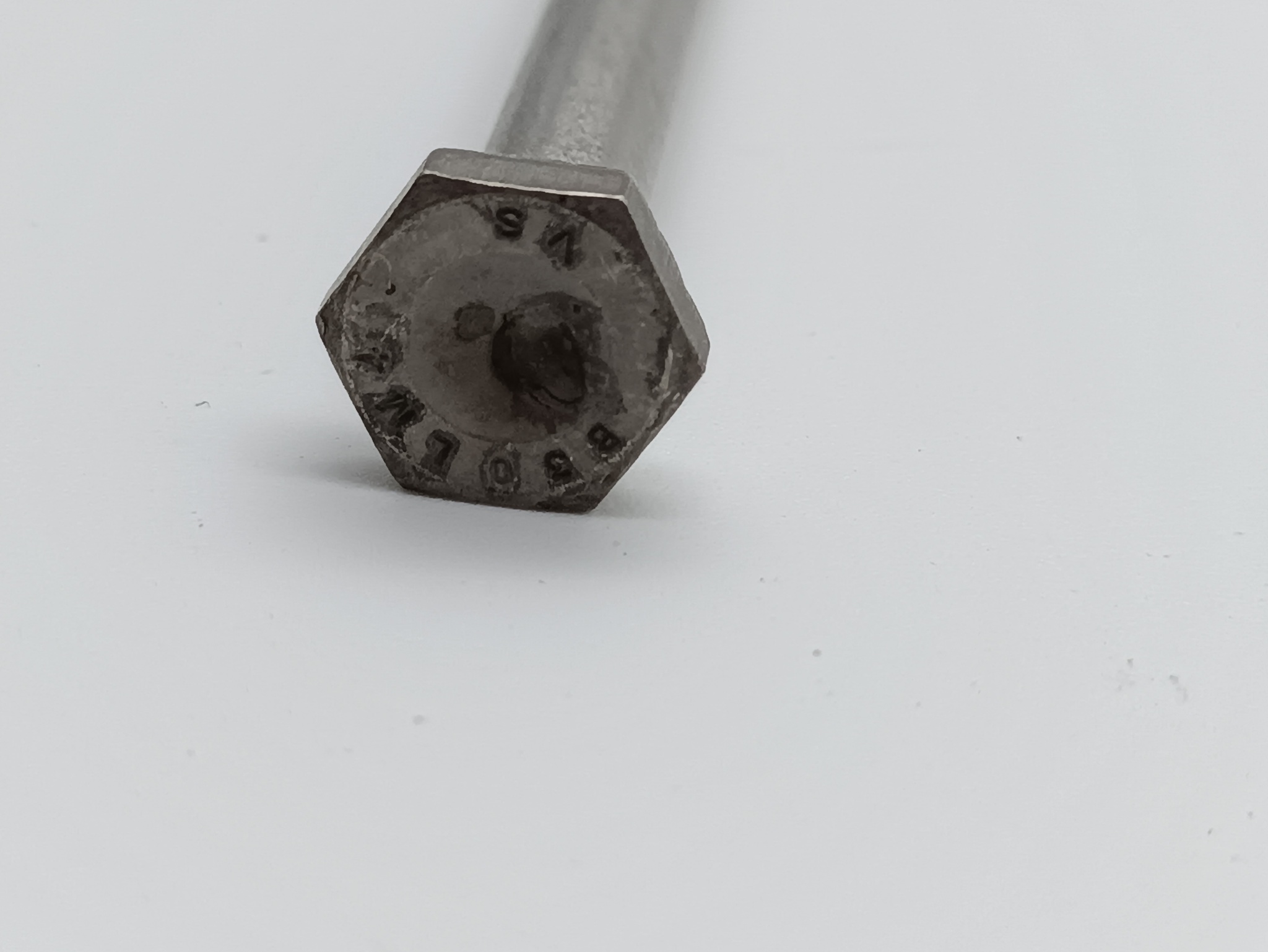 Bolt(болт)(болт) BACB30LM4U33