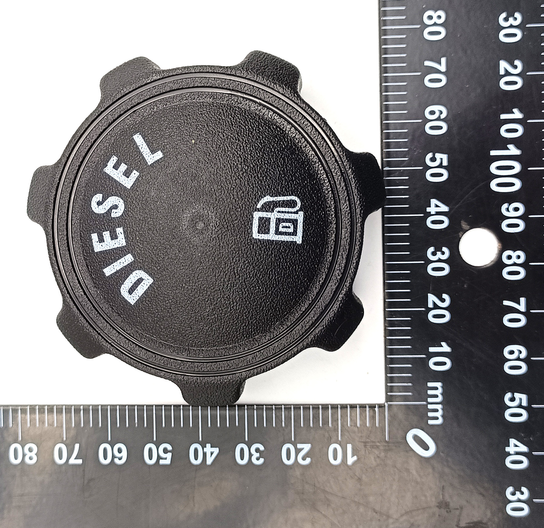Крышка заливной горловины John Deere T214140