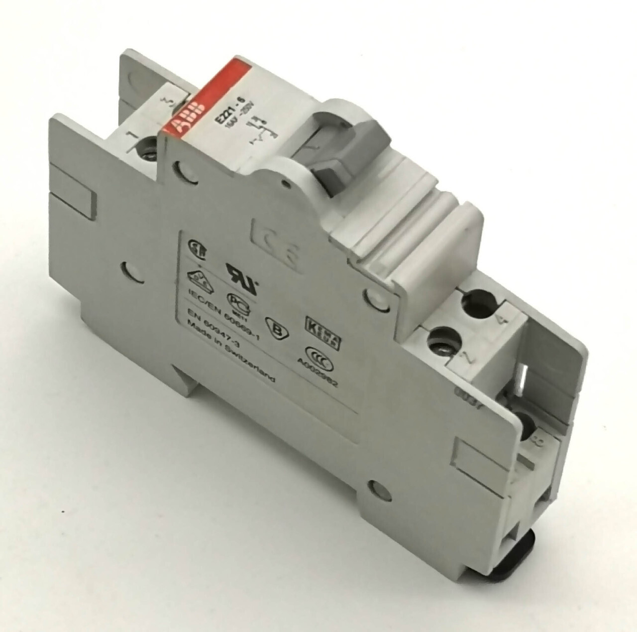Модульный переключатель 1-пол. ABB E221-6, 16А 2CCE110500R0101