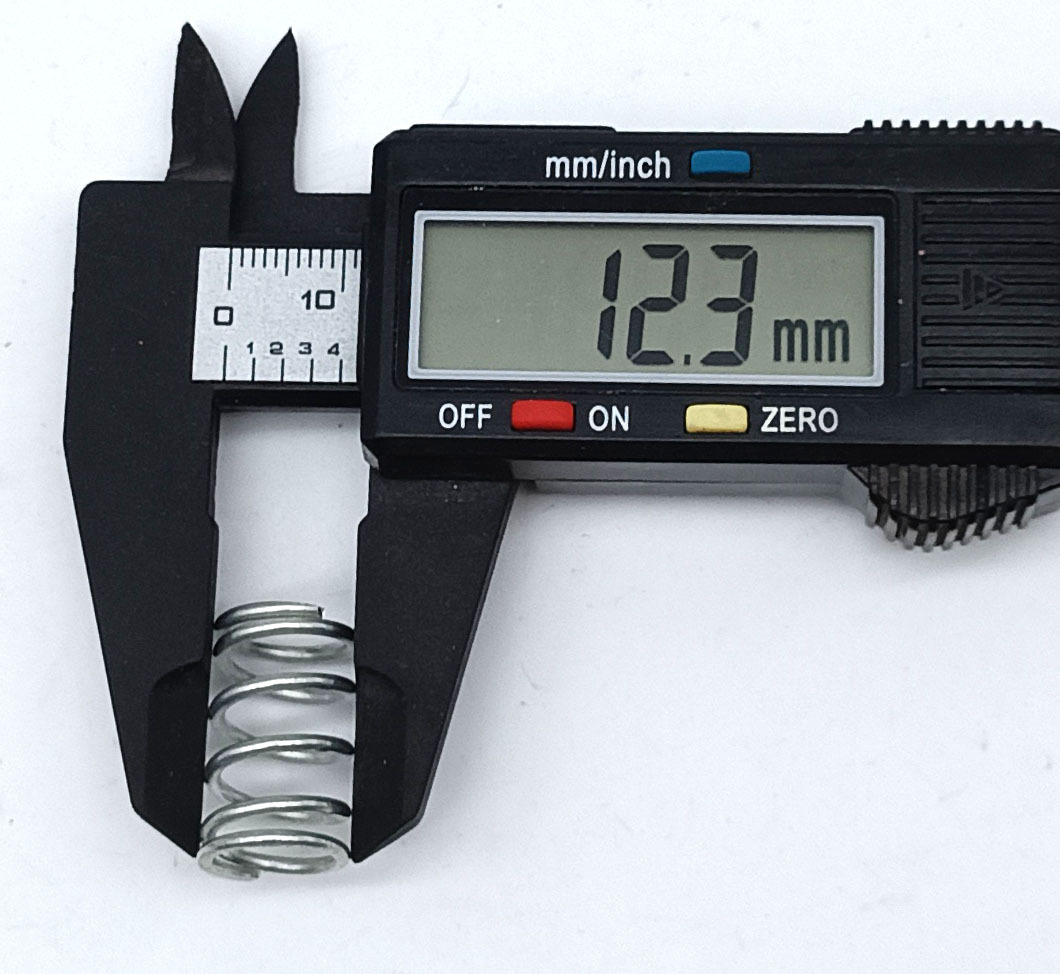 Пружина клапана Xilin SDJ 0903040003/CN.2-25 20x12mm