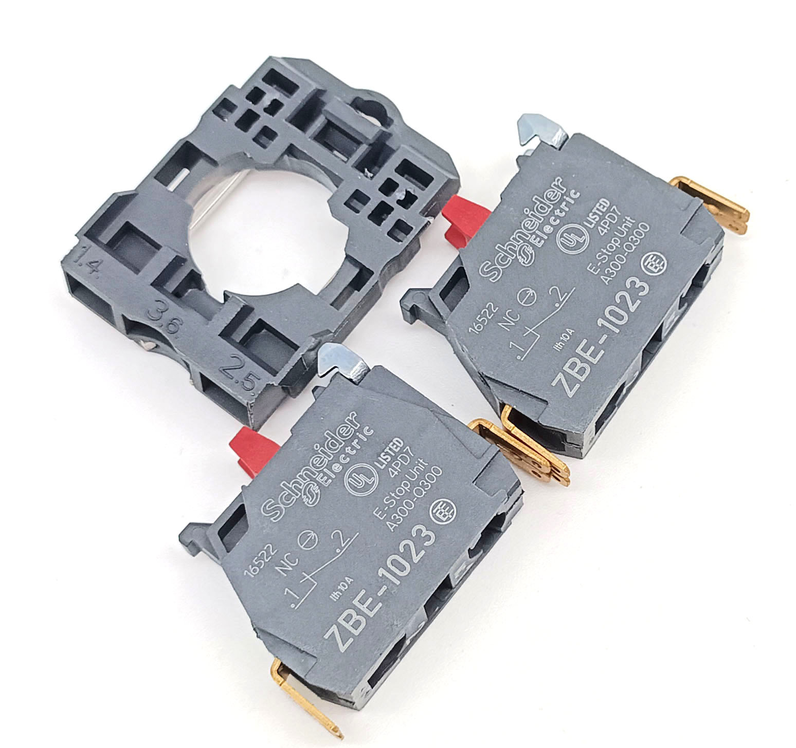 Корпус +2 контакта Schneider ZB5 AZ1043