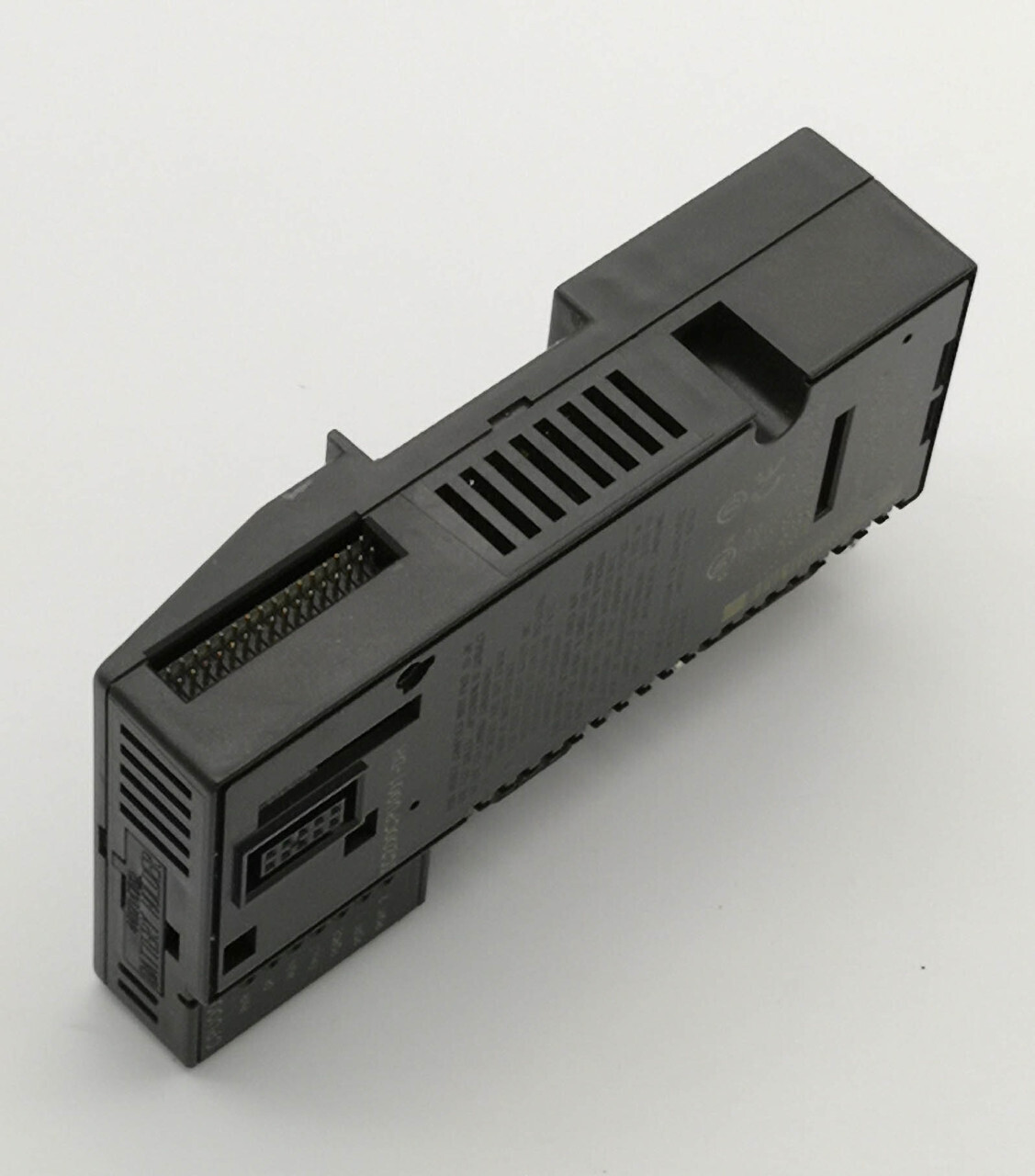 Контроллер VersaMax IC200CPU001-dh (CPU001)
