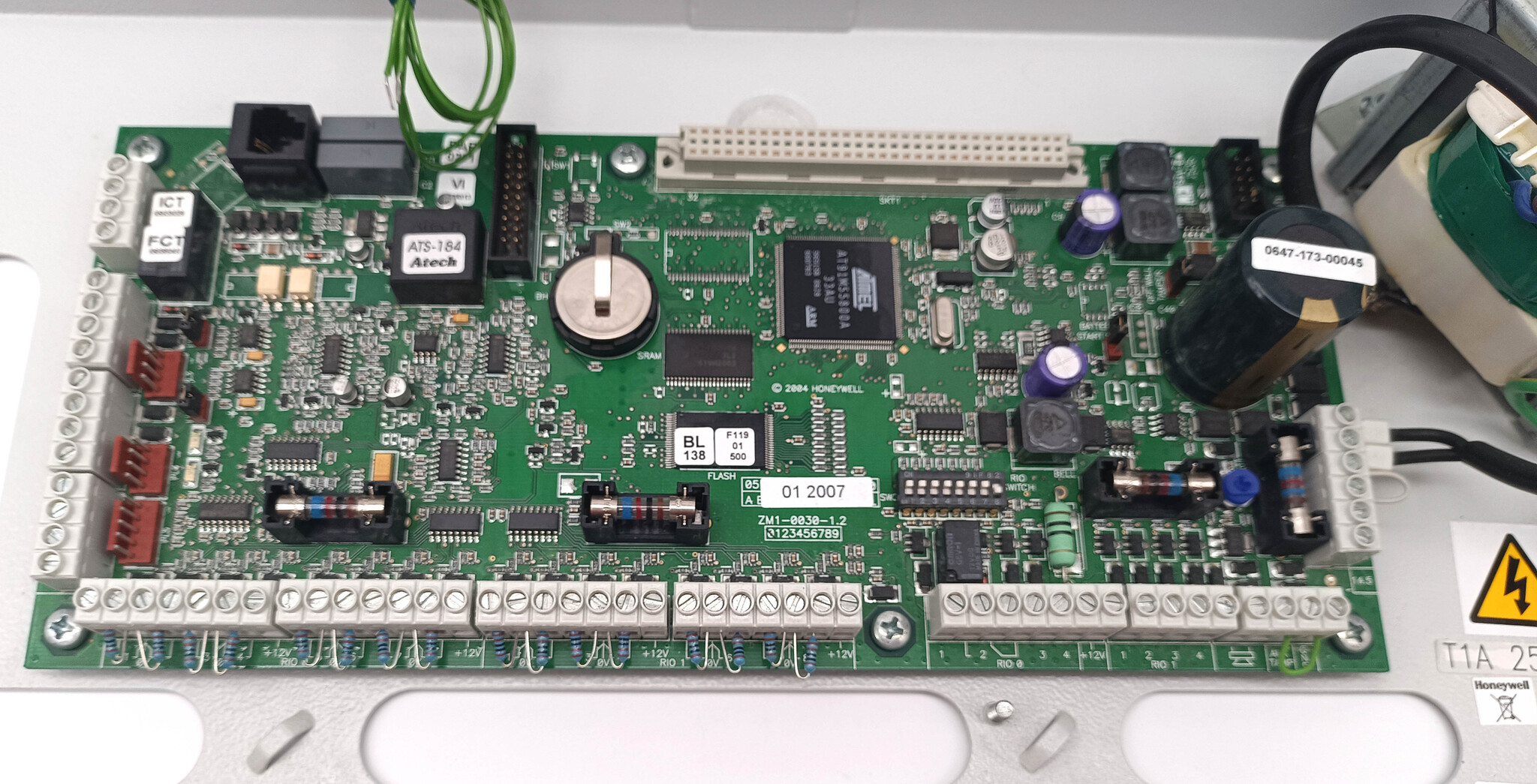 Охранно-пожарная панель контроля Honeywell Galaxy G3-144 (3-144C, C144)