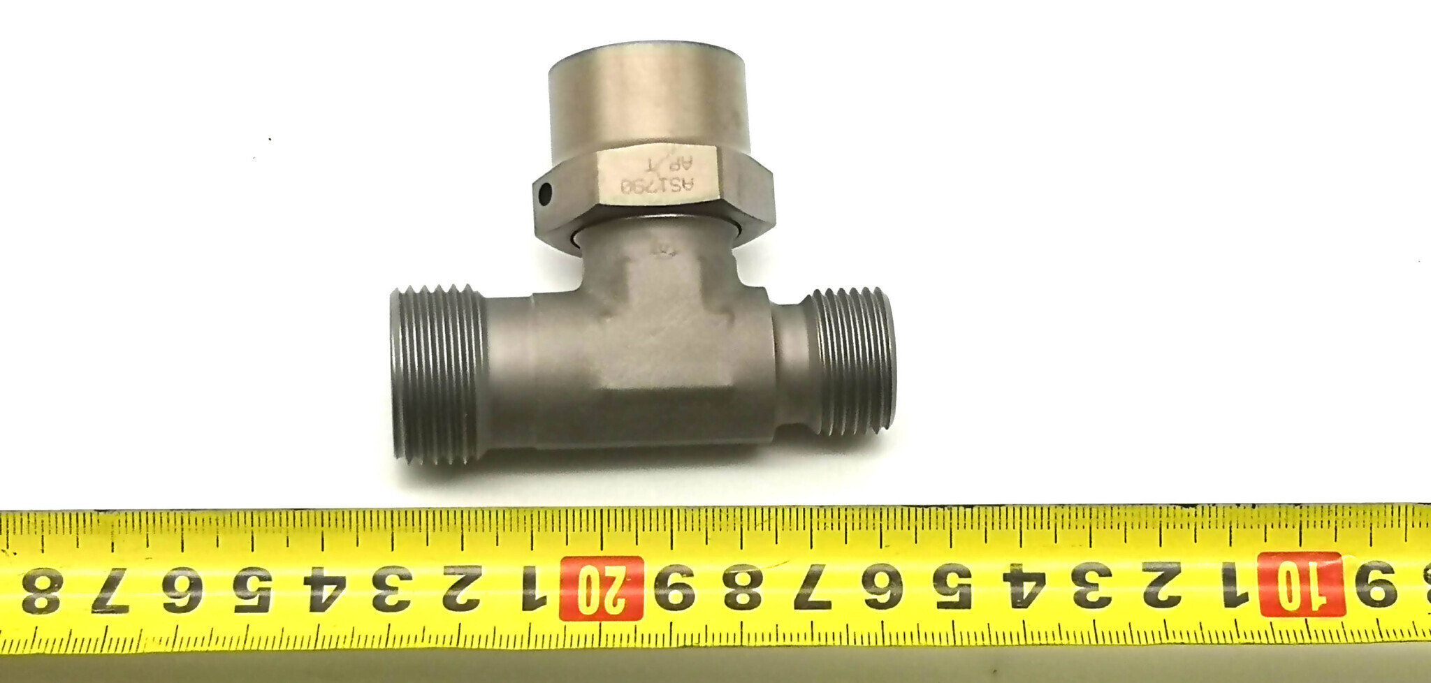 Tee (тройник)  BACT16BT121012T