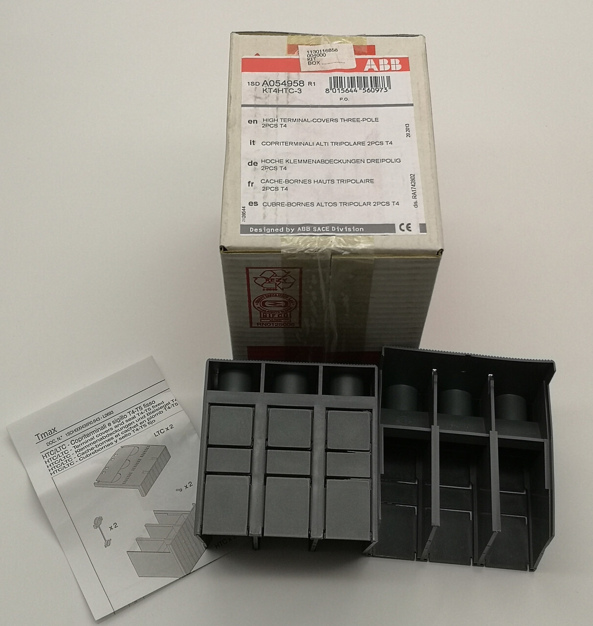 Изолирующие крышки Т4, высокие, 3п, (уп-2шт) ABB 1SDA054958R0001