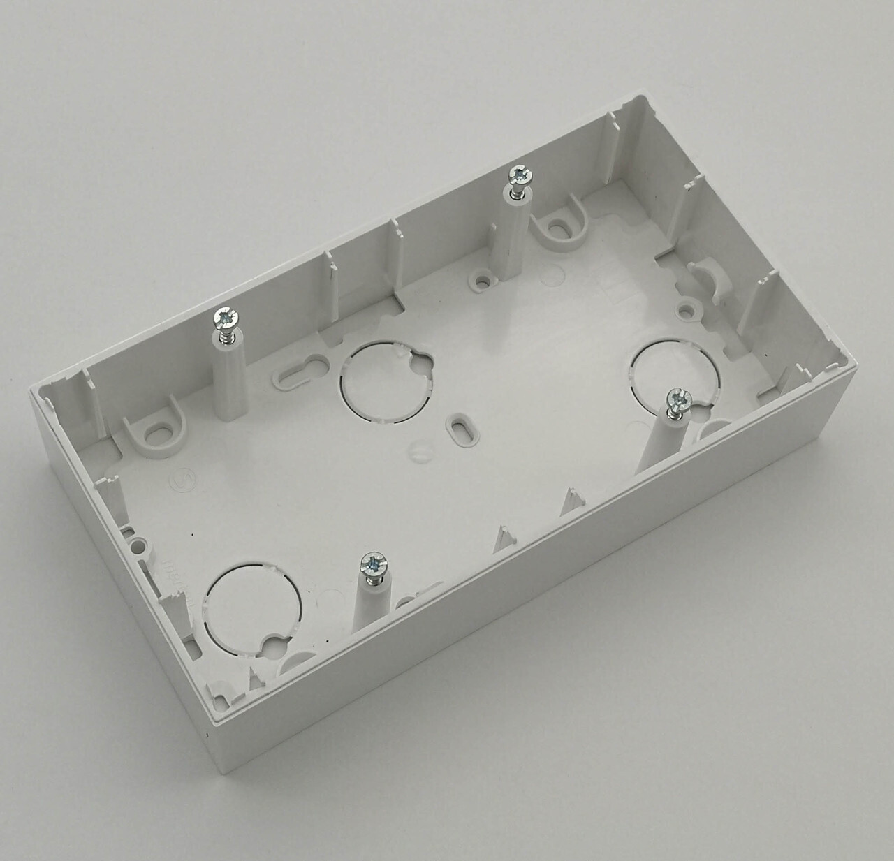Корпус Д/Откр.Монтажа, 2 Поста Бел Mtn510619 Schneider Electric