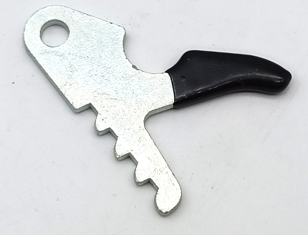 Тяга ручки аккумуляторного отсека Xilin SC0104A