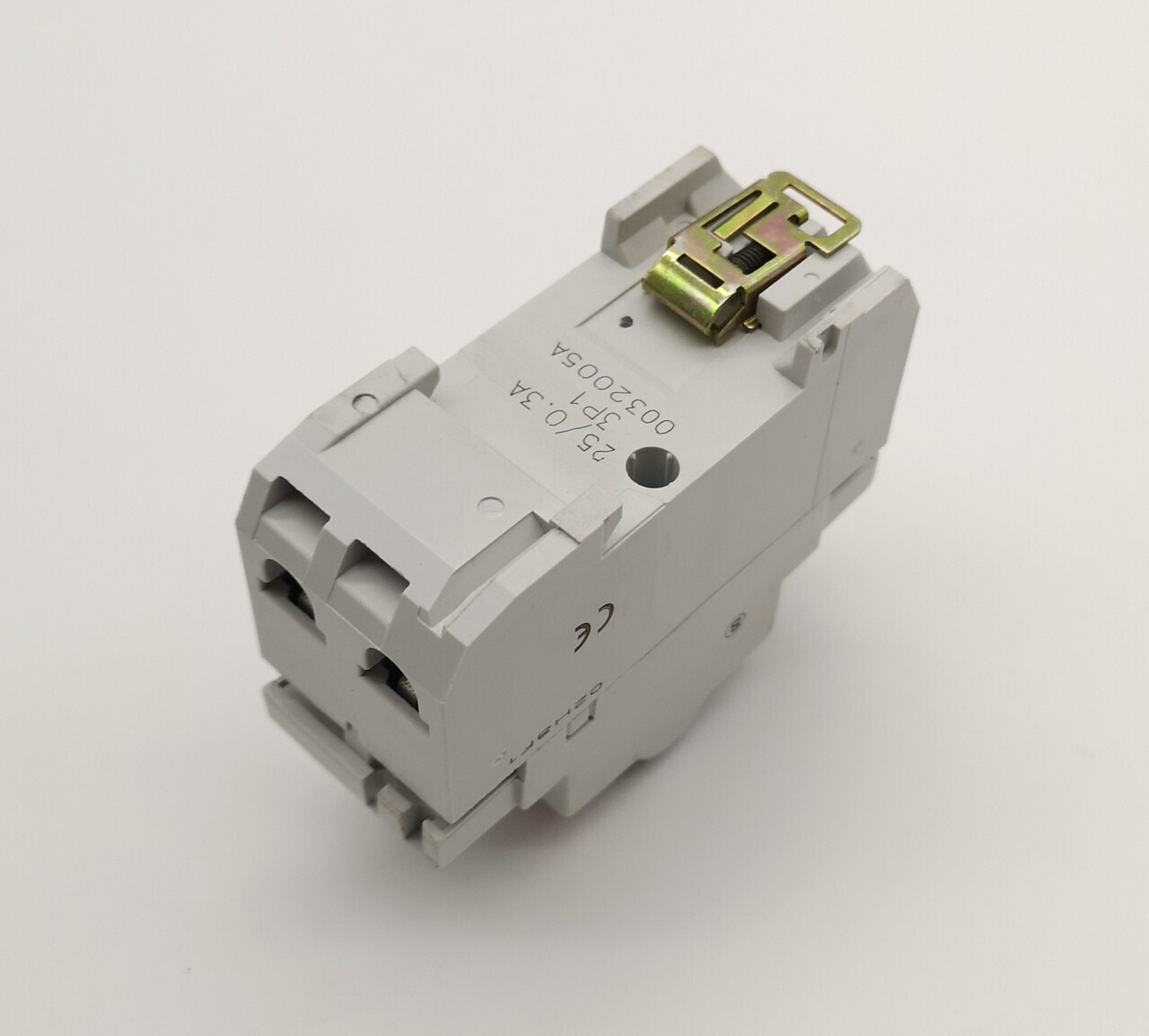 УЗО 2-полюсный 25А, ток утечки - 300мА ABB F362/25/0.3 сн