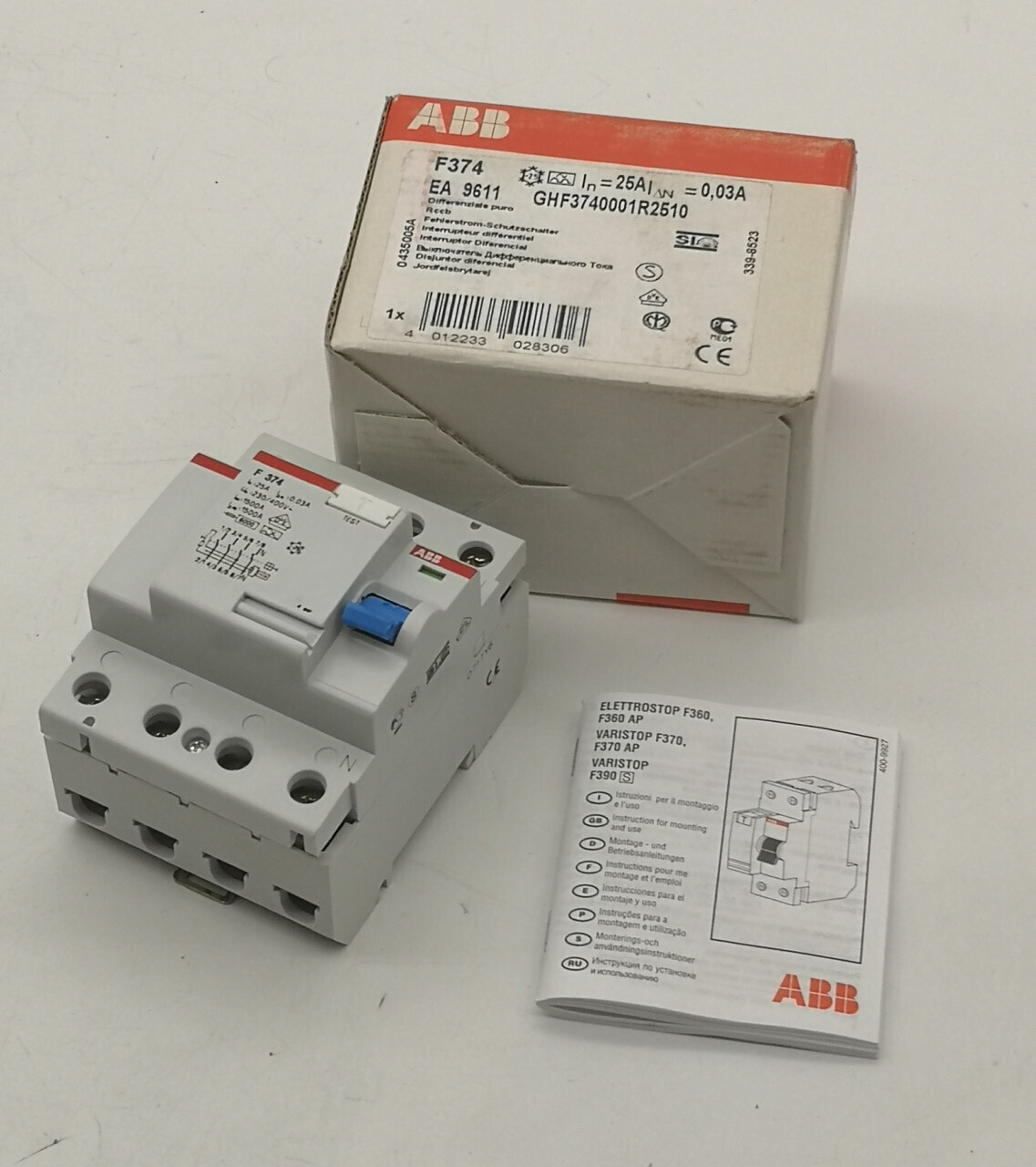 УЗО 4-полюсный 25А, ток утечки - 30мА ABB F374/25/0.03 сн GHF3740001R2510